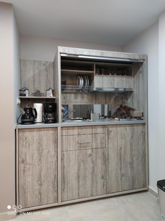 1Apartments Artemis Luxury Exteriör bild